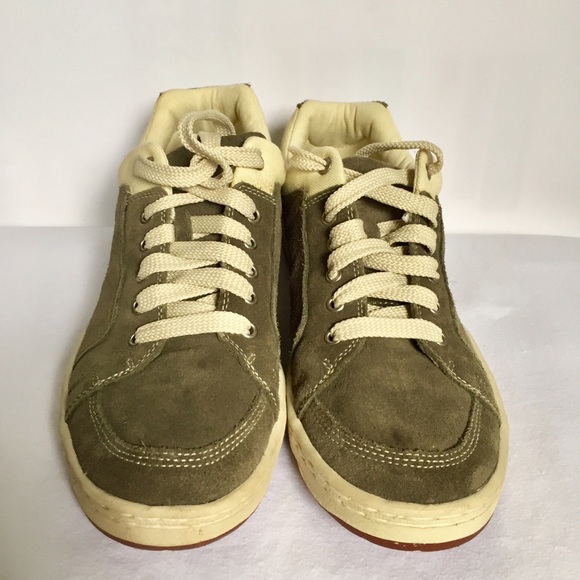 simple os sneaker navy